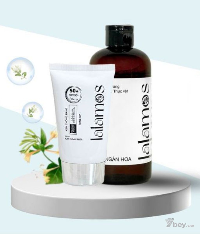 Bộ đôi Nước tẩy trang và Kem chống nắng nâng tone, dưỡng ẩm Lalamos Nhụy Kim Ngân Hoa SPF 50+ PA++++