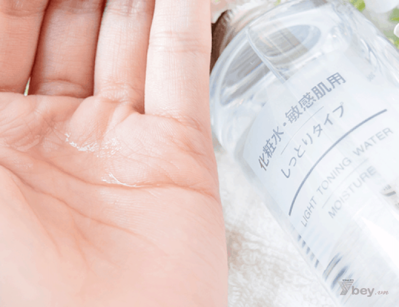 Lợi ích của nước hoa hồng Toner Muji trong việc chăm sóc da