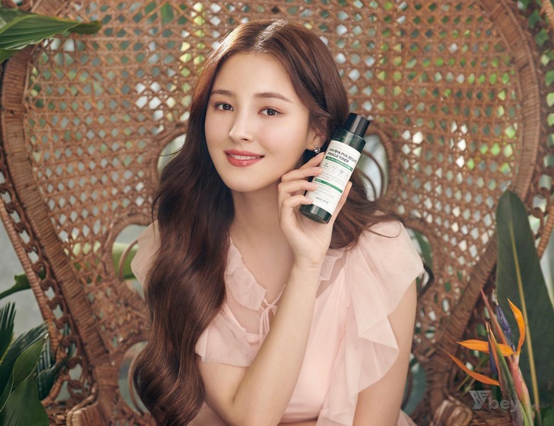 Nước hoa hồng trị mụn có hiệu quả tốt không? Review công dụng sản phẩm Some By Mi AHA-BHA-PHA 30 Days Miracle Toner