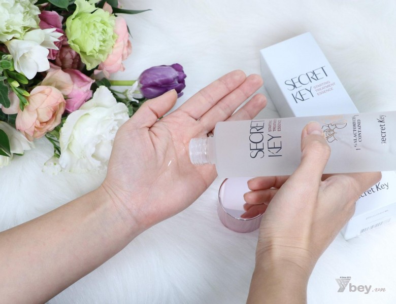 Nước thần Tinh chất dưỡng trắng, chống lão hóa Secret Key Starting Treatment Rose Essence 150ml
