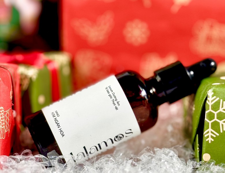 Serum phục hồi , dưỡng ẩm cho da Nano Kim Ngân Hoa Lalamos chính hãng
